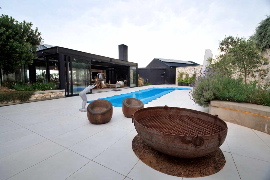 4 Bedroom Property for Sale in Stilbaai Wes Western Cape